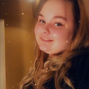 Meet your Posher, Hope